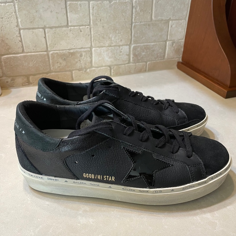Golden Goose Leather Hi Star Sneakers. Black. Size 9. Used, like new condition.
